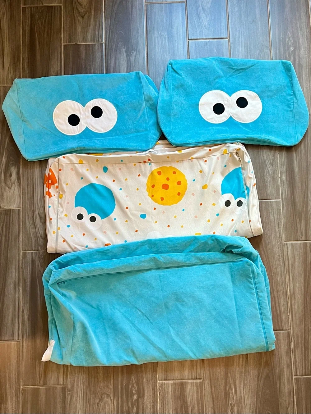 Nugget x Sesame Street Cookie Monster Cover Set Retired Covers Only